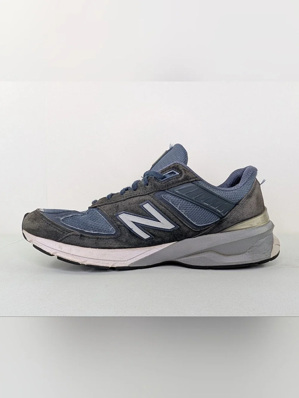New Balance 990v5 Walking Shoes Mens Size 12 D M990NV5 Blue Gray Sneakers USA
